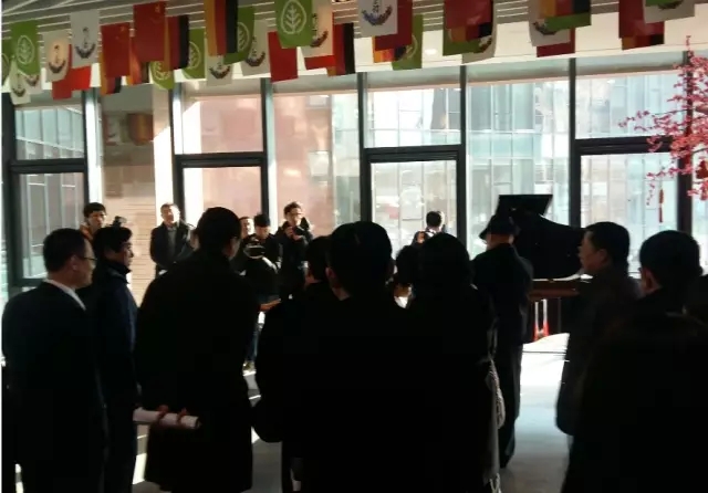 德國歐米勒鋼琴助陣中國首個(gè)德國企業(yè)中心啟用儀式